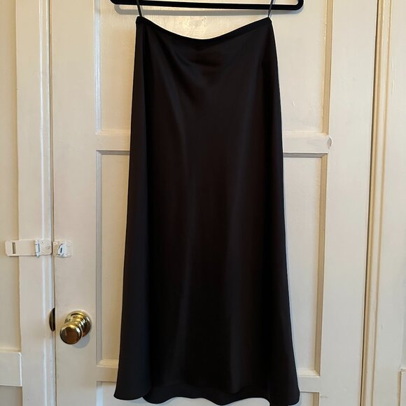 Uniqlo "Satin Skirt" in Black, Size M. Midi skirt. - Picture 1 of 5